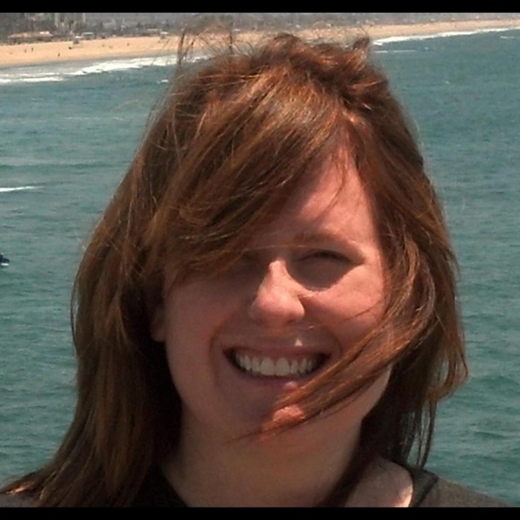 Meet your Posher, Amy - Picture 2 of 3